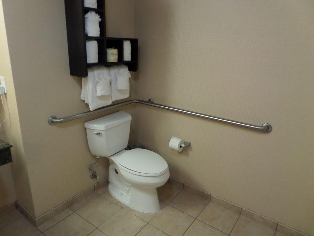 Hampton Inn And Suites Bakersfield / Highway 58 Esterno foto