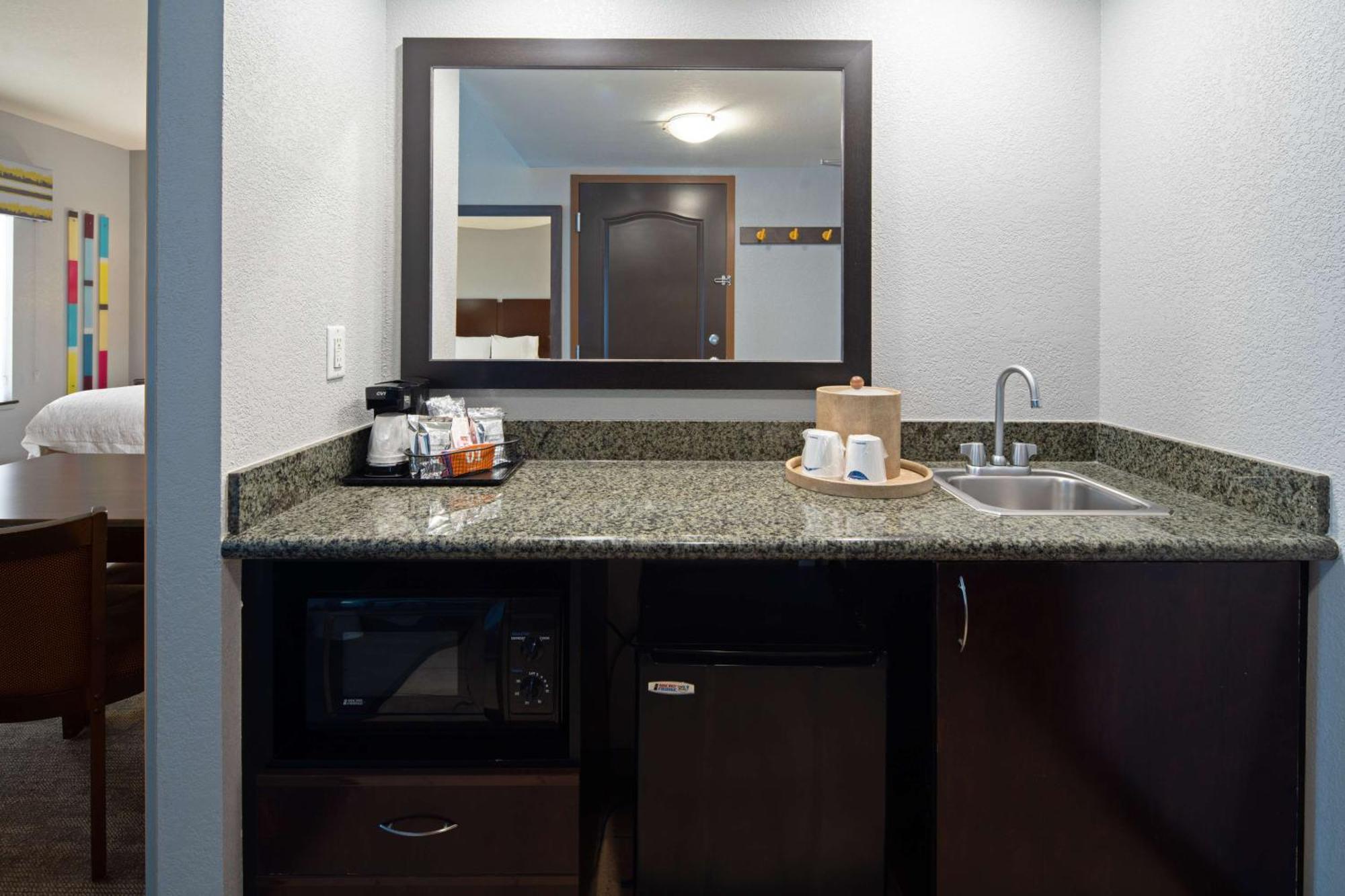 Hampton Inn And Suites Bakersfield / Highway 58 Esterno foto